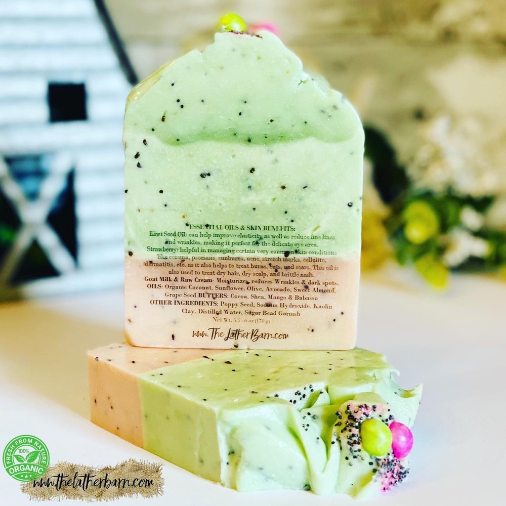 Kiwi Strawberry All Natural SkinEssential Gift Set - Picture 10 of 10